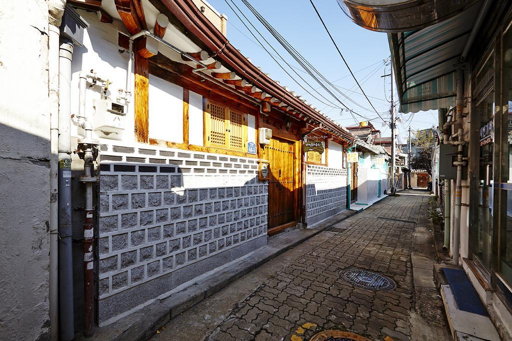 Vine Hanok Guesthouse Сеул Экстерьер фото