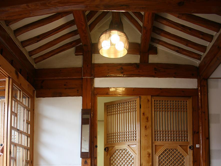 Vine Hanok Guesthouse Сеул Экстерьер фото